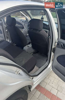 Лифтбек Skoda Octavia 1998 в 