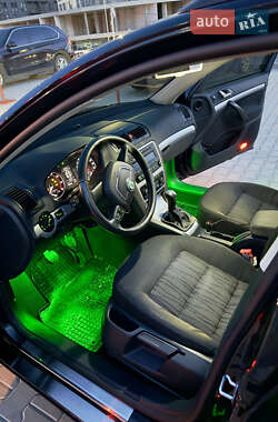 Универсал Skoda Octavia 2009 в 