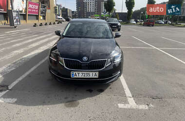 Ліфтбек Skoda Octavia 2018 в 