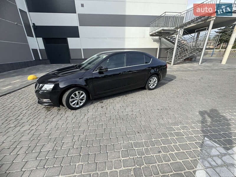 Ліфтбек Skoda Octavia 2018 в Івано-Франківську