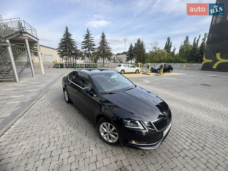 Ліфтбек Skoda Octavia 2018 в Івано-Франківську