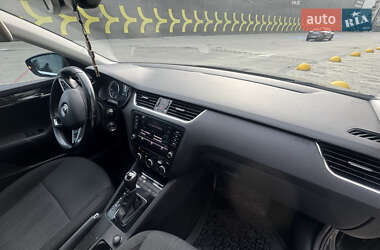 Ліфтбек Skoda Octavia 2018 в 