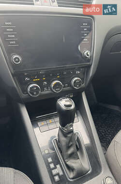 Ліфтбек Skoda Octavia 2018 в 