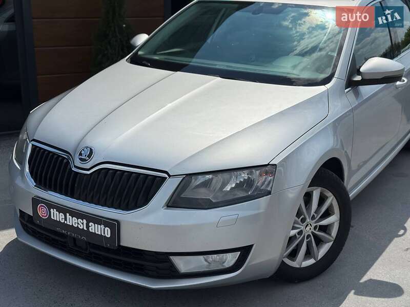 Універсал Skoda Octavia 2015 в Рівному