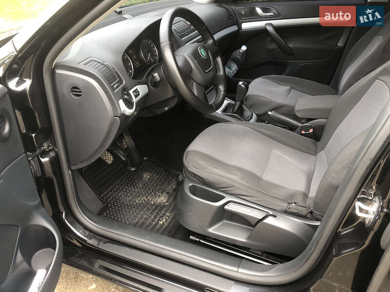 Универсал Skoda Octavia 2009 в Хусте