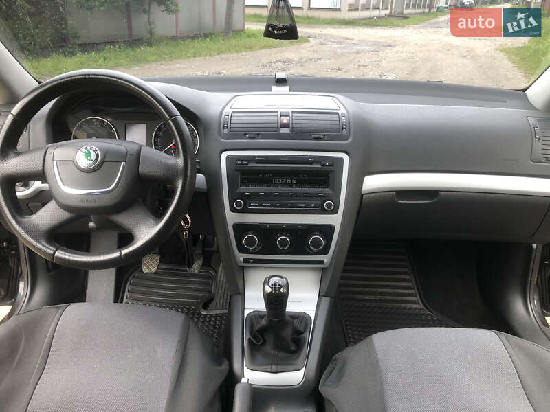Универсал Skoda Octavia 2009 в Хусте