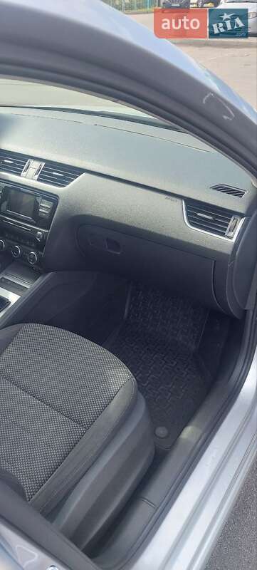 Лифтбек Skoda Octavia 2016 в Киеве