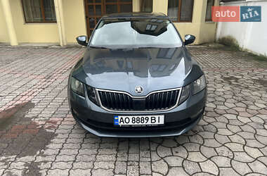 Ліфтбек Skoda Octavia 2018 в 
