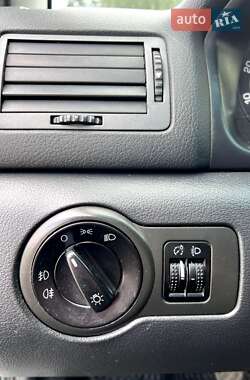Универсал Skoda Octavia 2002 в 