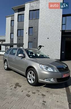 Skoda Octavia 2011 Skoda Octavia 2011