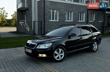 Универсал Skoda Octavia 2012 в Чемеровцах