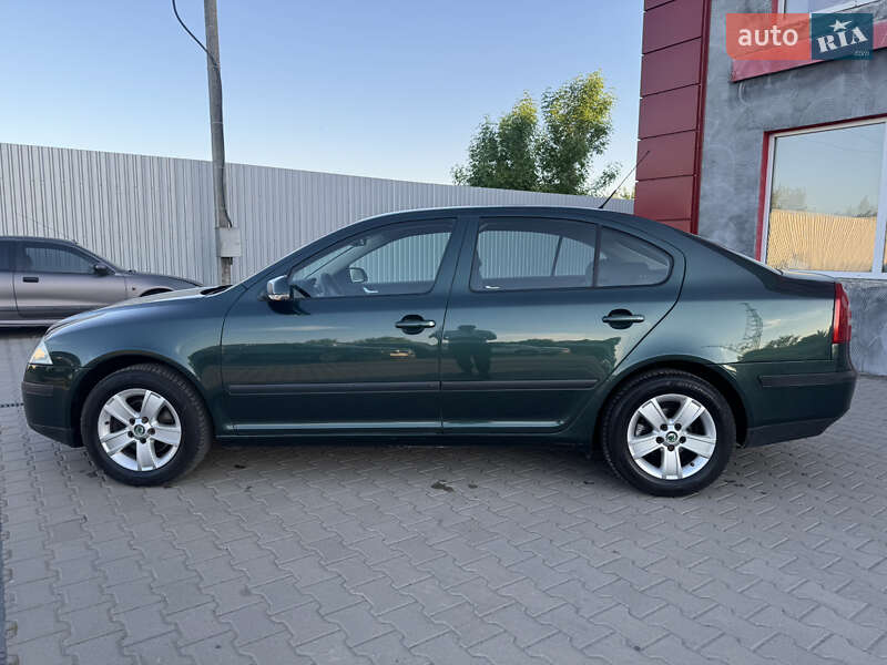 Ліфтбек Skoda Octavia 2006 в Лубнах