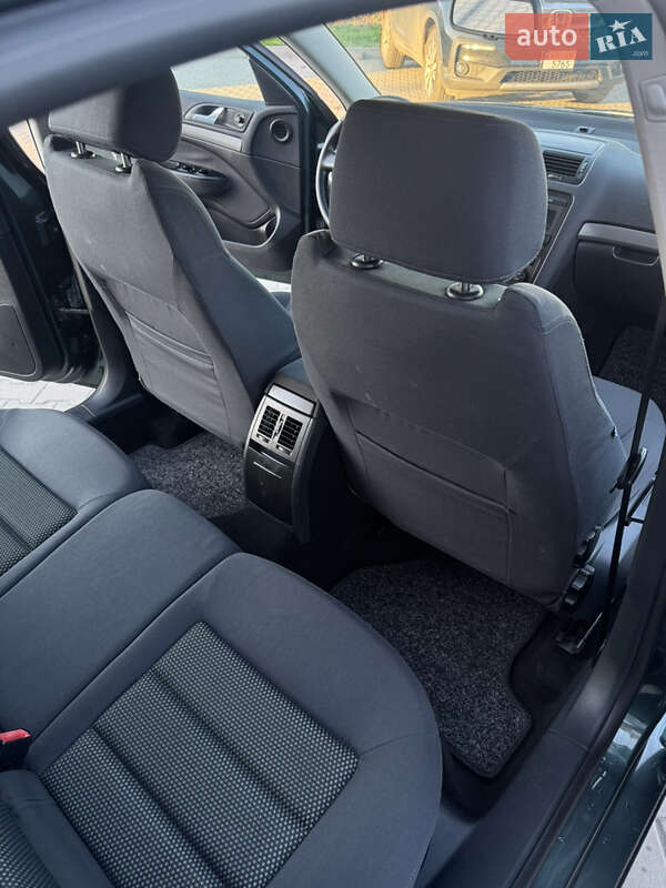 Ліфтбек Skoda Octavia 2006 в Лубнах