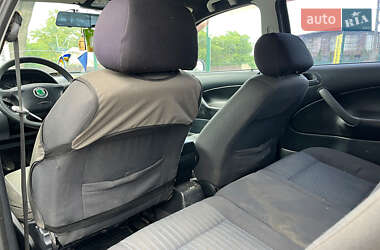 Лифтбек Skoda Octavia 2004 в 