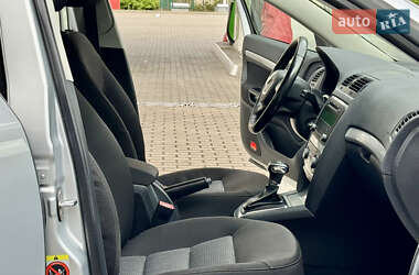 Універсал Skoda Octavia 2011 в 