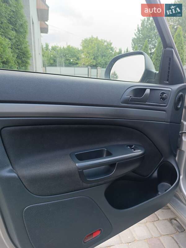 Универсал Skoda Octavia 2012 в Любомле