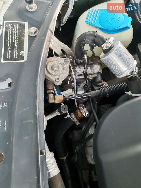 Лифтбек Skoda Octavia 2008 в Сумах