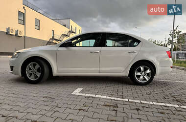 Лифтбек Skoda Octavia 2016 в 