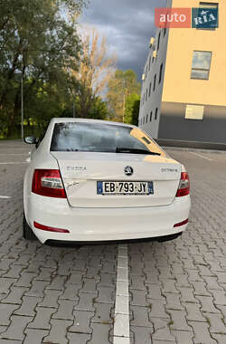 Лифтбек Skoda Octavia 2016 в 