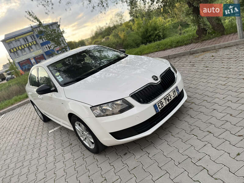 Лифтбек Skoda Octavia 2016 в Хмельницком