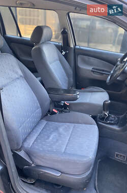 Универсал Skoda Octavia 2002 в 