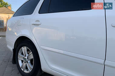 Универсал Skoda Octavia 2012 в 
