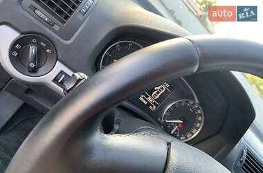 Универсал Skoda Octavia 2012 в 