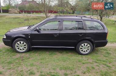Универсал Skoda Octavia 2003 в Ахтырке