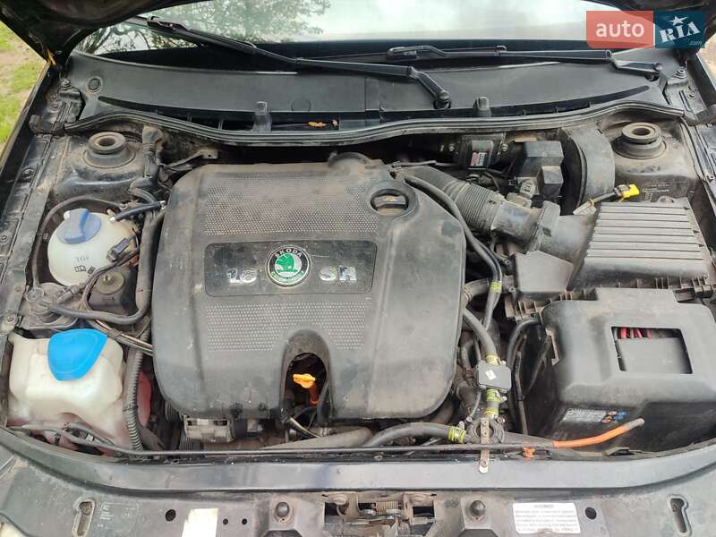 Універсал Skoda Octavia 2003 в Охтирці