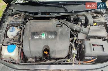 Универсал Skoda Octavia 2003 в 
