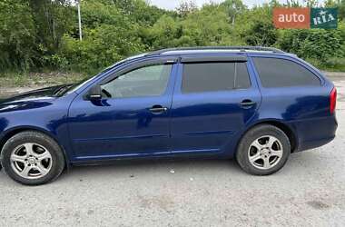Универсал Skoda Octavia 2009 в 