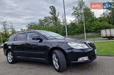 Універсал Skoda Octavia 2012 в 