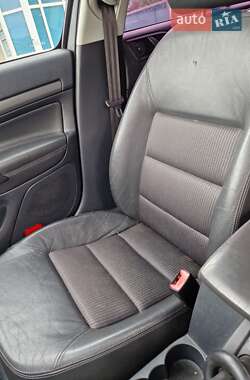 Універсал Skoda Octavia 2012 в 