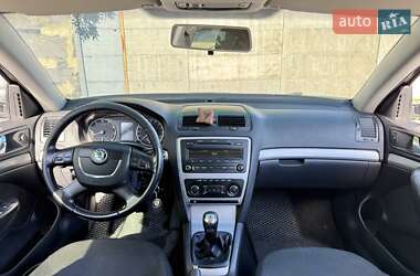 Лифтбек Skoda Octavia 2010 в 