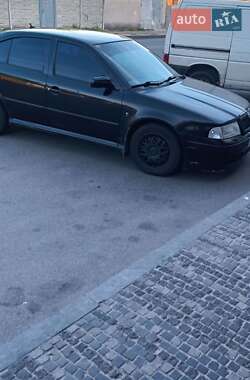 Лифтбек Skoda Octavia 2008 в 