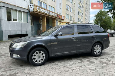Универсал Skoda Octavia 2011 в Каменец-Подольском