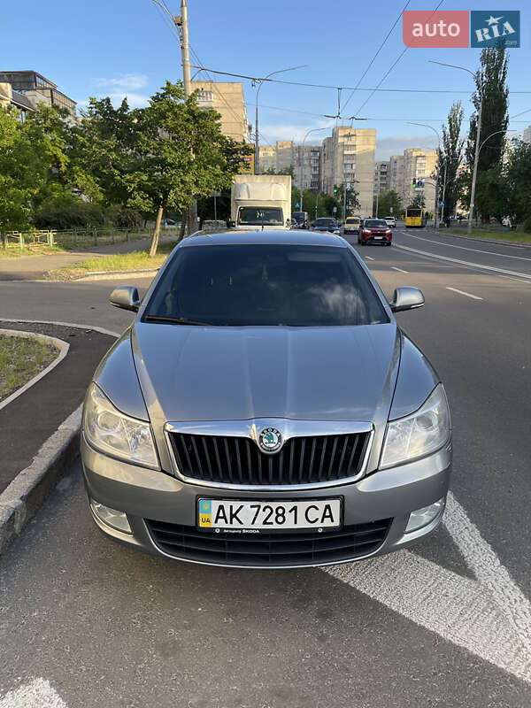 Лифтбек Skoda Octavia 2011 в 
