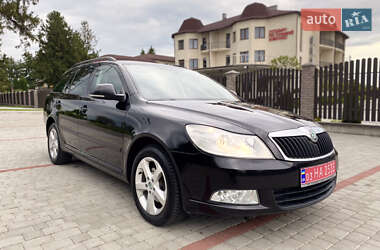Універсал Skoda Octavia 2012 в 