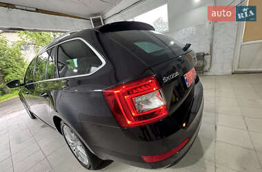 Универсал Skoda Octavia 2015 в 