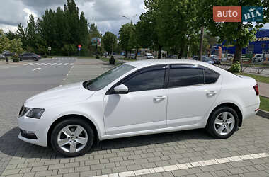 Лифтбек Skoda Octavia 2019 в Хмельницком