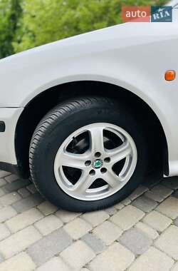 Універсал Skoda Octavia 2000 в 
