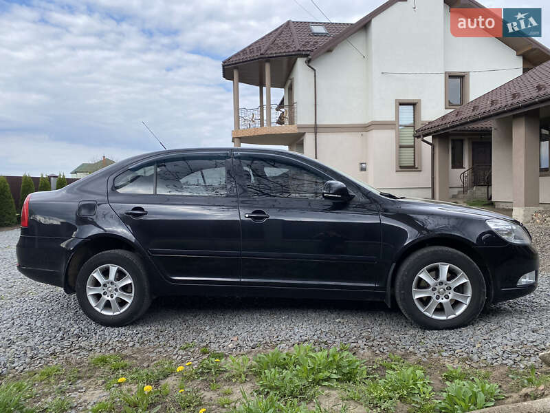 Лифтбек Skoda Octavia 2010 в Львове