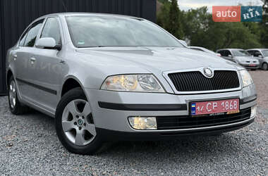 Лифтбек Skoda Octavia 2007 в 