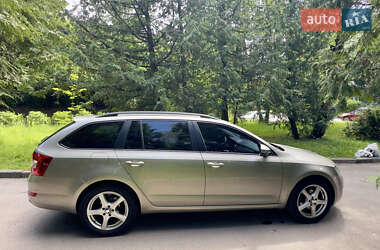 Универсал Skoda Octavia 2015 в 