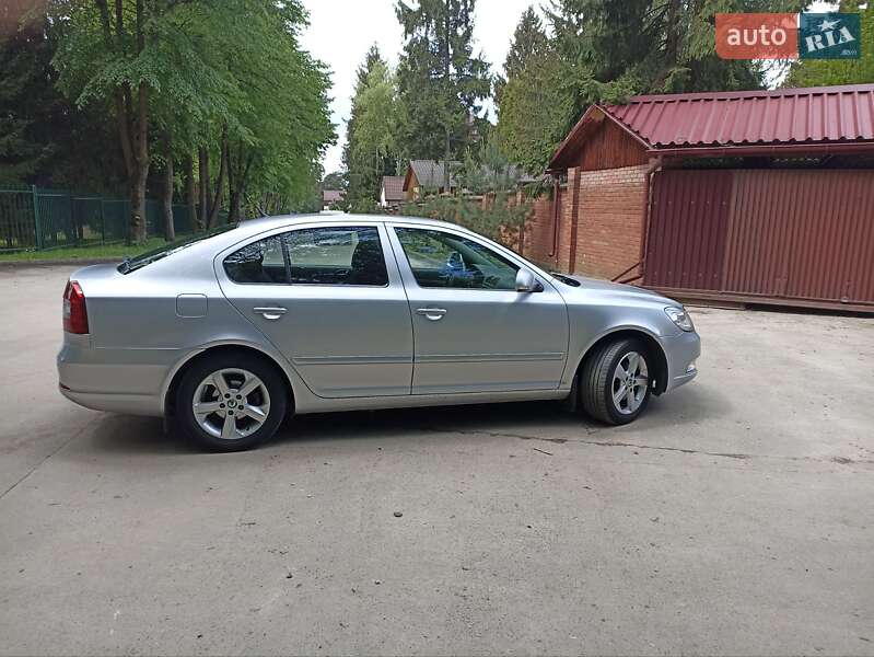 Ліфтбек Skoda Octavia 2012 в Львові