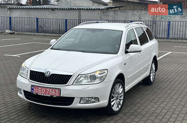 Skoda Octavia 2012 Skoda Octavia 2012