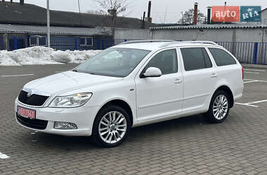 Універсал Skoda Octavia 2012 в 