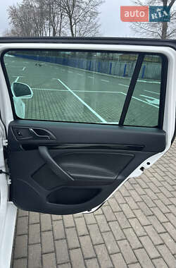 Універсал Skoda Octavia 2012 в 