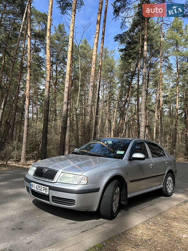 Ліфтбек Skoda Octavia 2010 в Києві