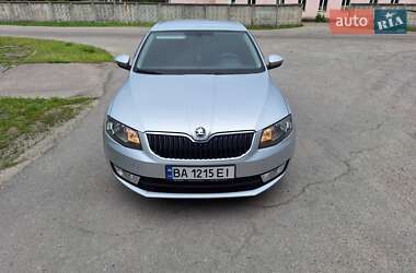 Лифтбек Skoda Octavia 2016 в Знаменке